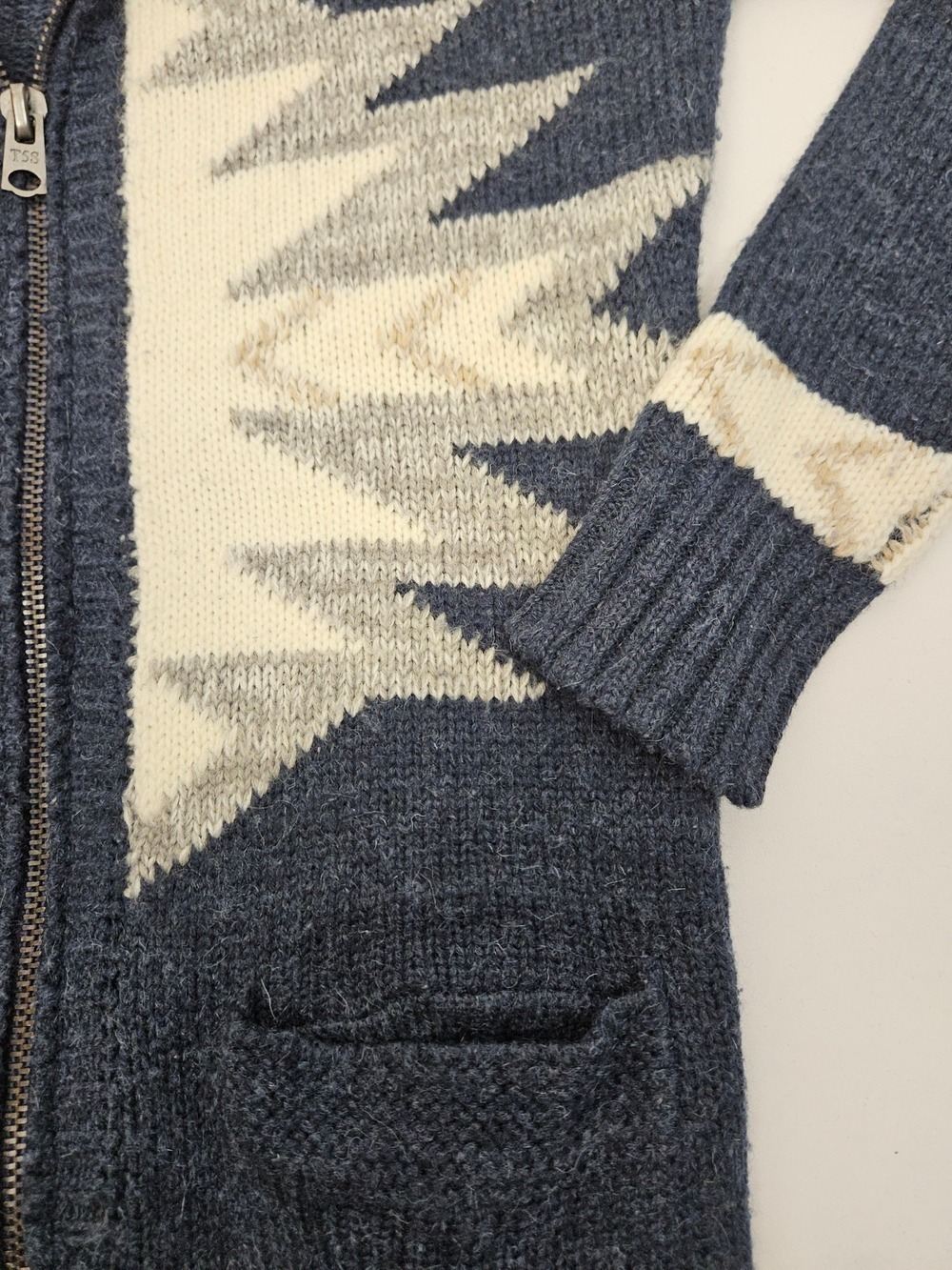 Triple Five Soul Aztec Cardigan Sweater Zip Wool Blend Southwestern Boho Small - Picture 6 of 6